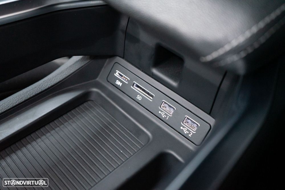 Audi e-tron 50 quattro S line - 32