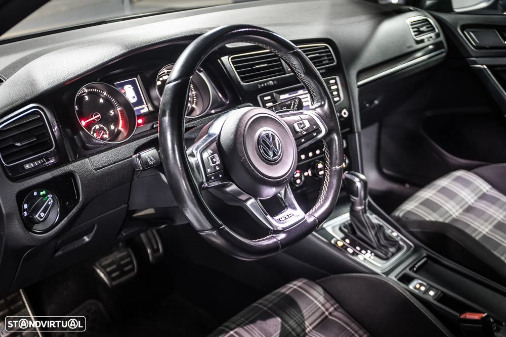 VW Golf GTD (BlueMotion ) DSG - 9