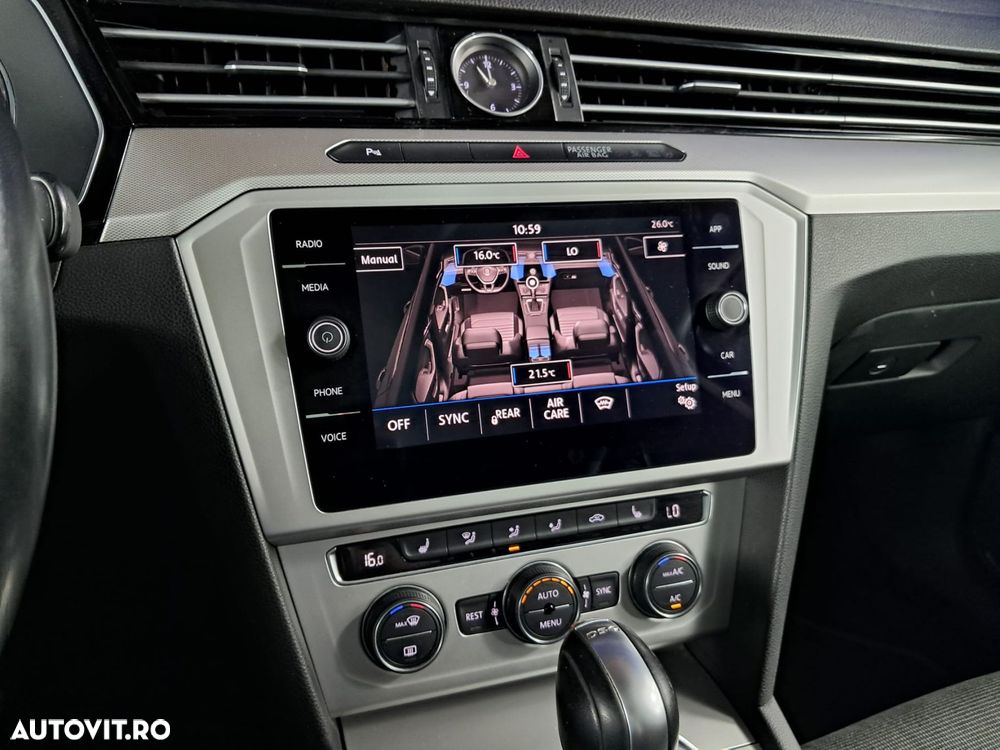 Volkswagen Passat - 19