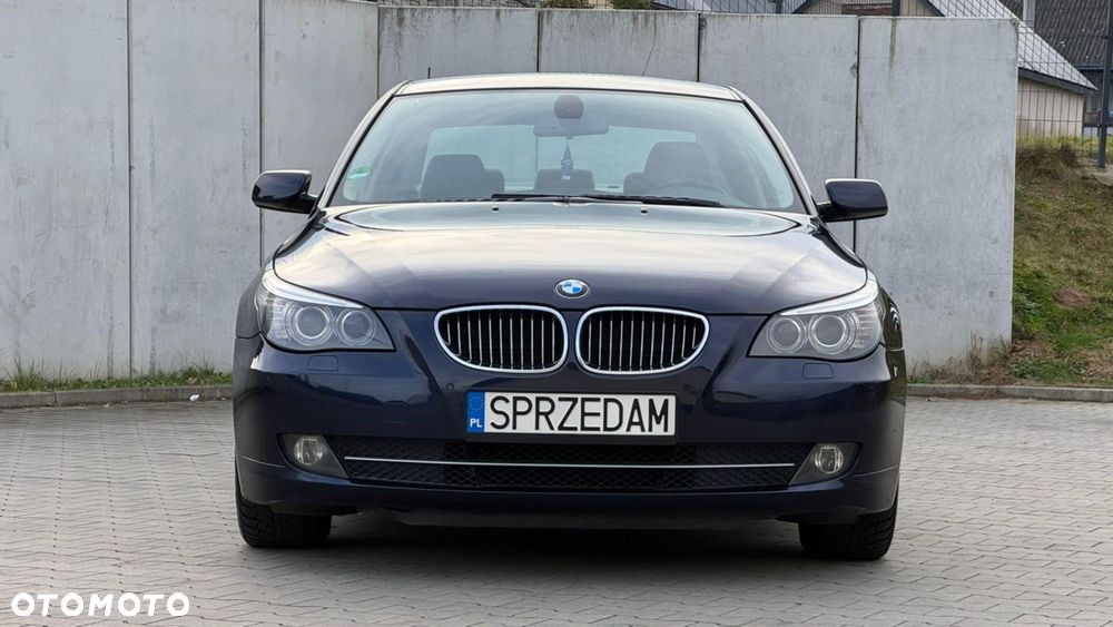 BMW Seria 5 523i - 10