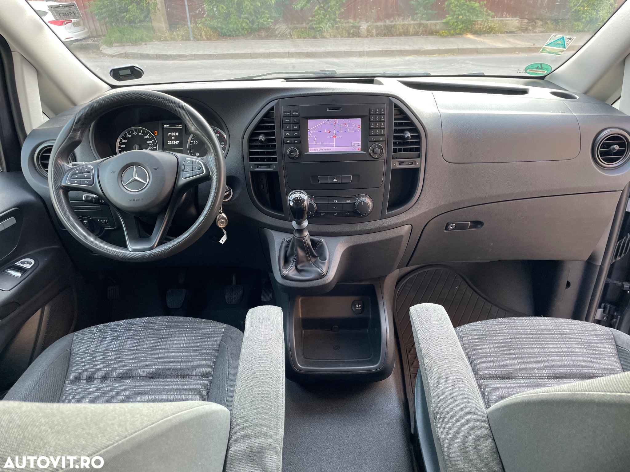 Mercedes-Benz Vito 111 CDI (BlueTEC) Tourer Lang PRO - 6