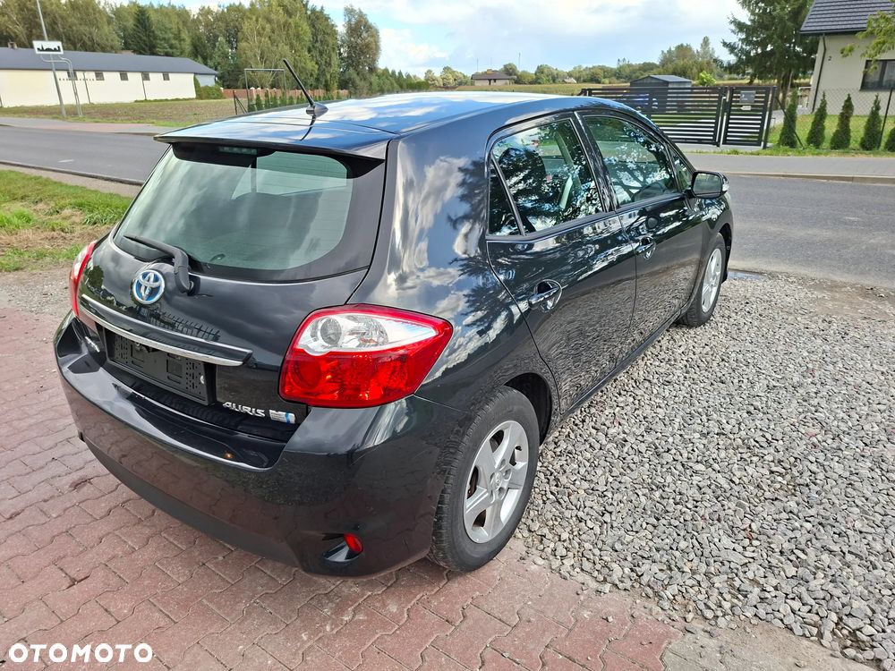 Toyota Auris 1.8 HSD Prestige - 19