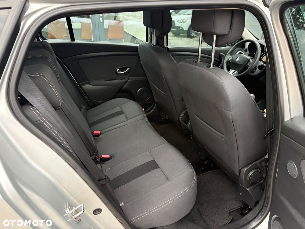 Renault Megane 1.6 16V 110 LIMITED - 14
