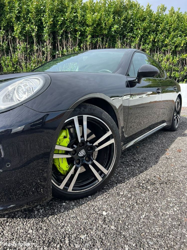 Porsche Panamera - 18