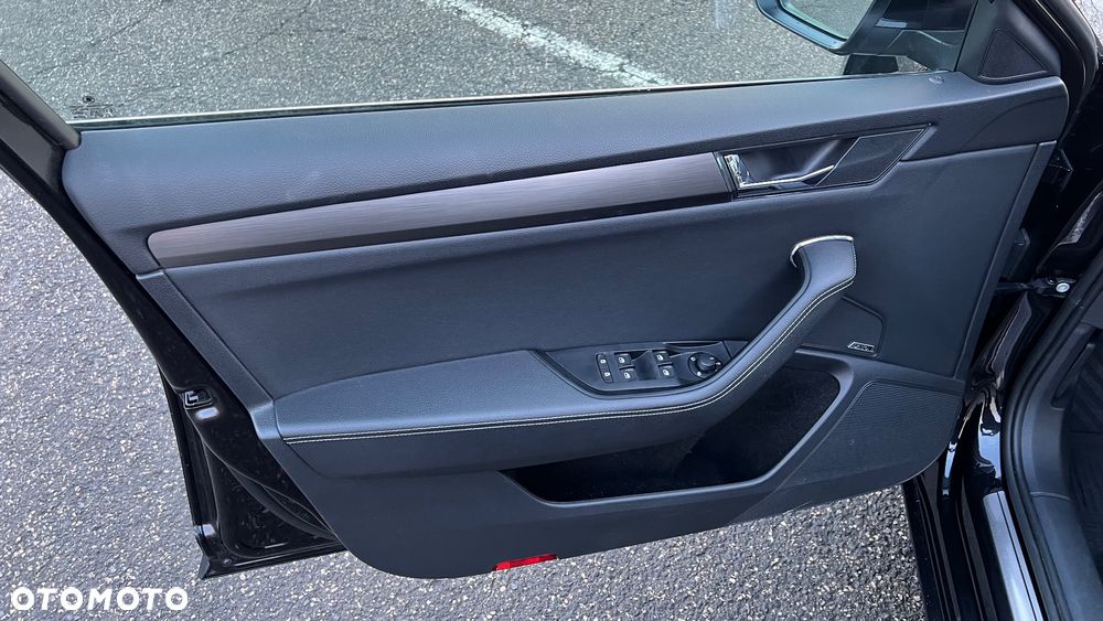 Skoda Superb 2.0 TDI SCR 4x4 Style DSG - 21