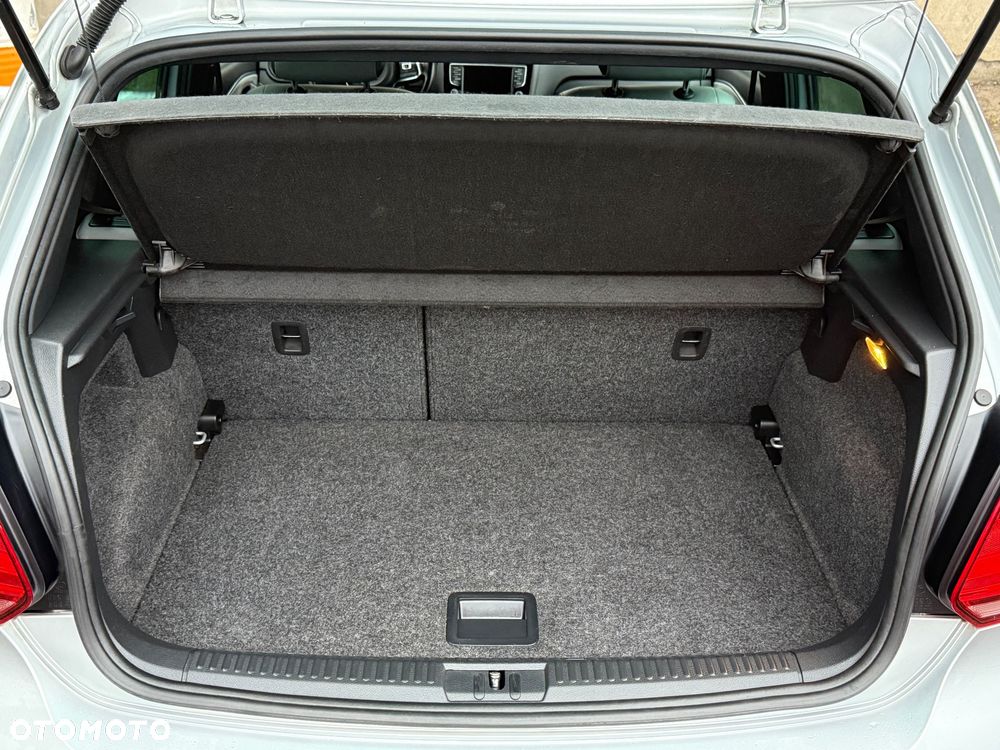 Volkswagen Polo - 22
