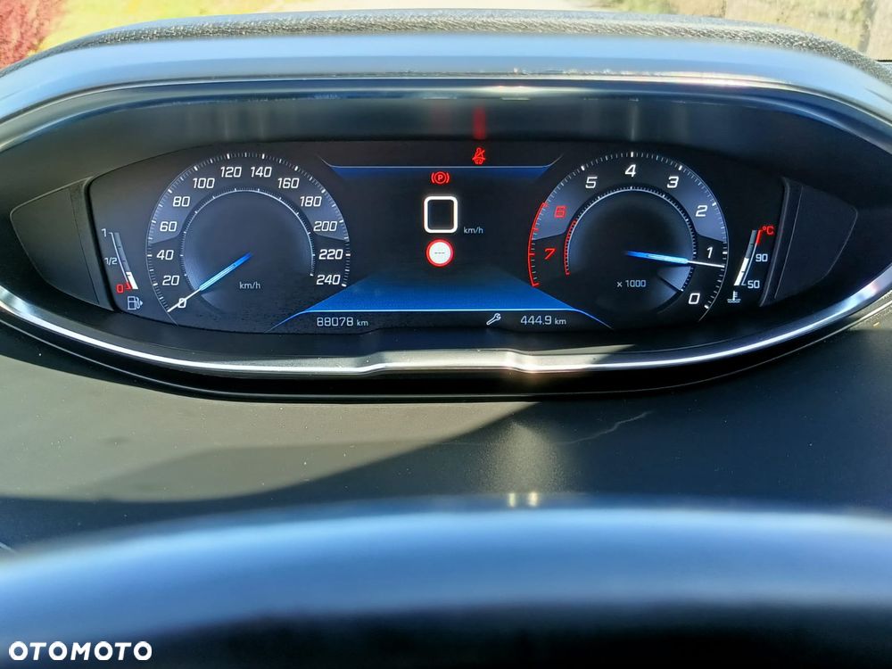 Peugeot 3008 1.2 PureTech Allure - 27