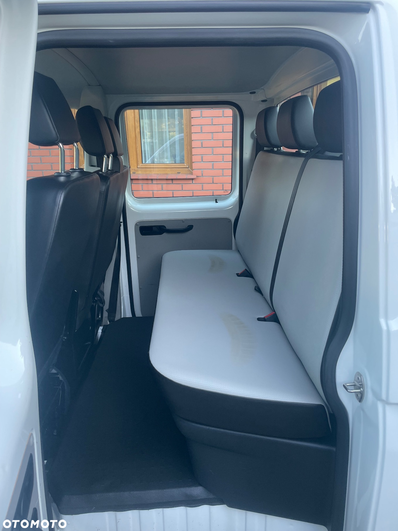 Volkswagen Transporter - 15