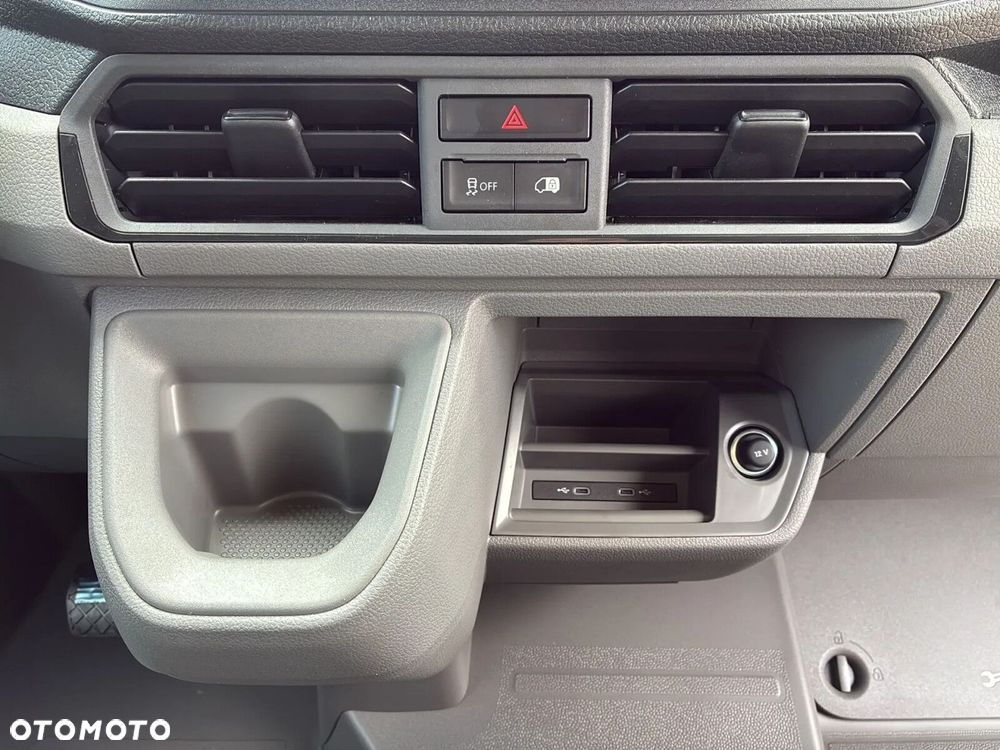Volkswagen Crafter 35 Automat/Fugron, 2.0 BiTDI 177 KM, Wysoki dach, r. o. 4490mm - 36