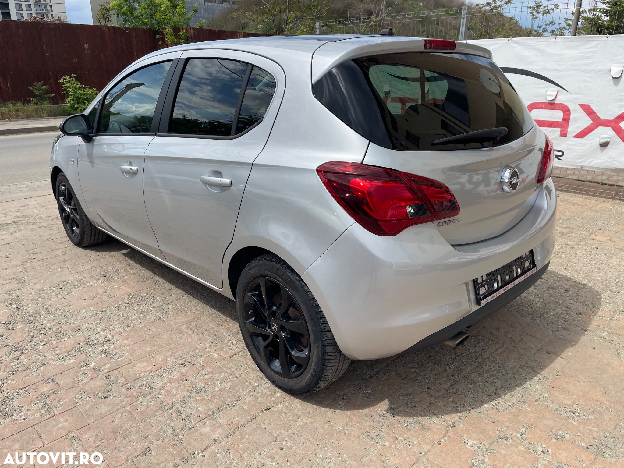 Opel Corsa 1.4 Turbo (ecoFLEX) Start/Stop Color Edition - 4