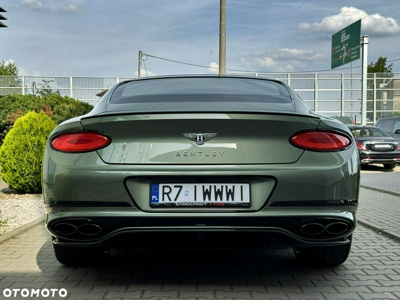 Bentley Continental GT - 6