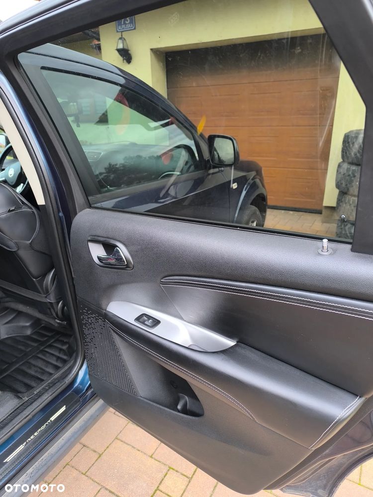 Fiat Freemont 3.6 V6 Lounge - 16