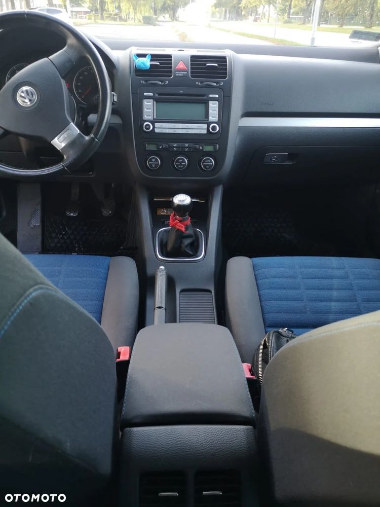 Volkswagen Golf V 1.4 Trendline - 3