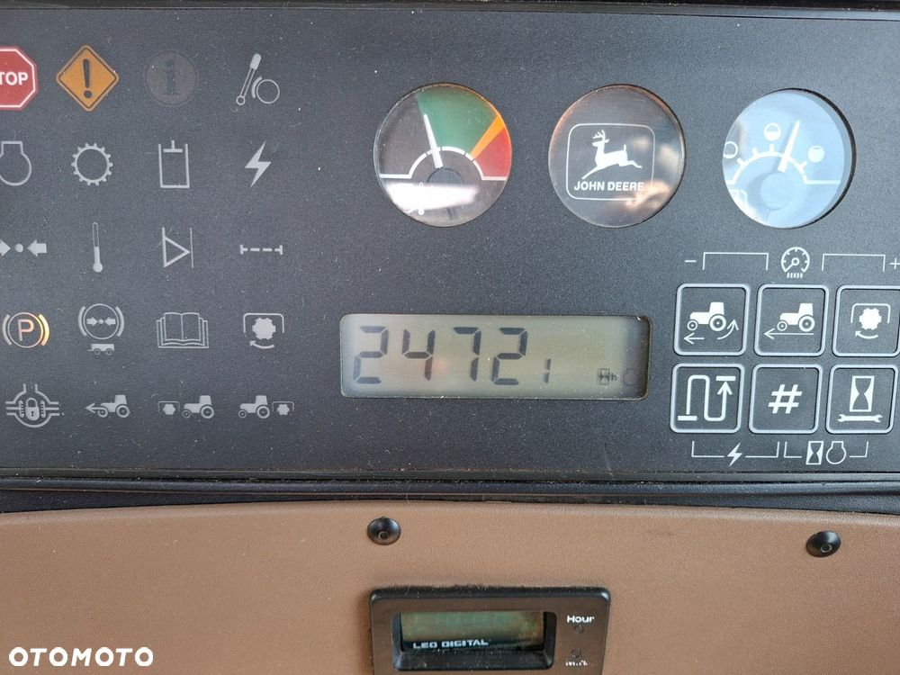 John Deere 8400 4X4 - 30