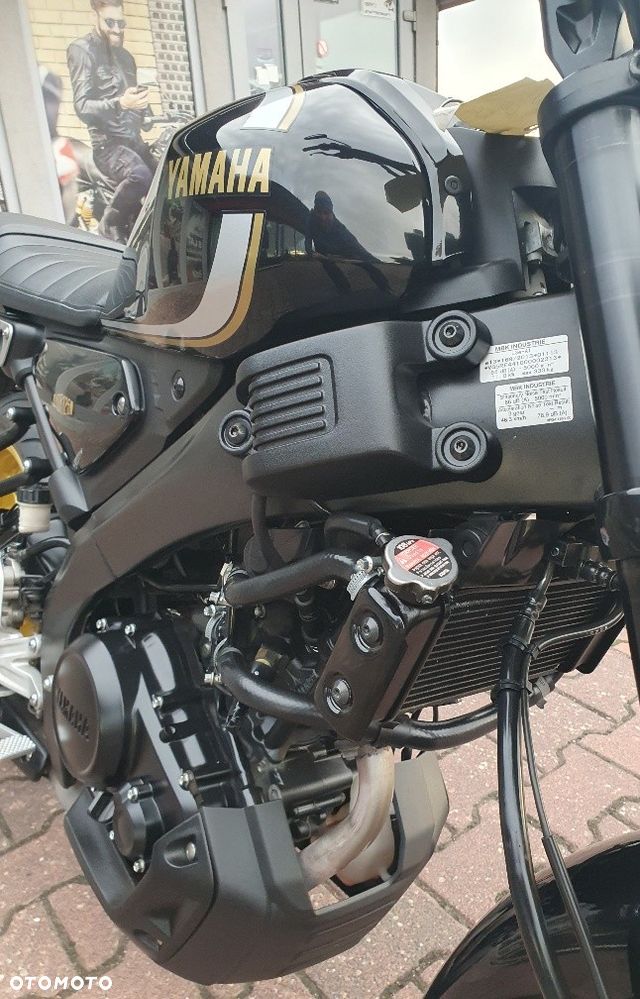 Yamaha XSR - 23