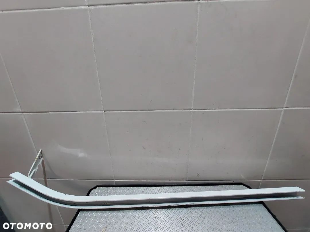 PROWADNICA DRZWI PRAWA SZYNA RENAULT TRAFIC II NR 7700312375 - 1