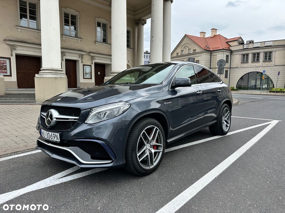 Mercedes-Benz GLE - 1