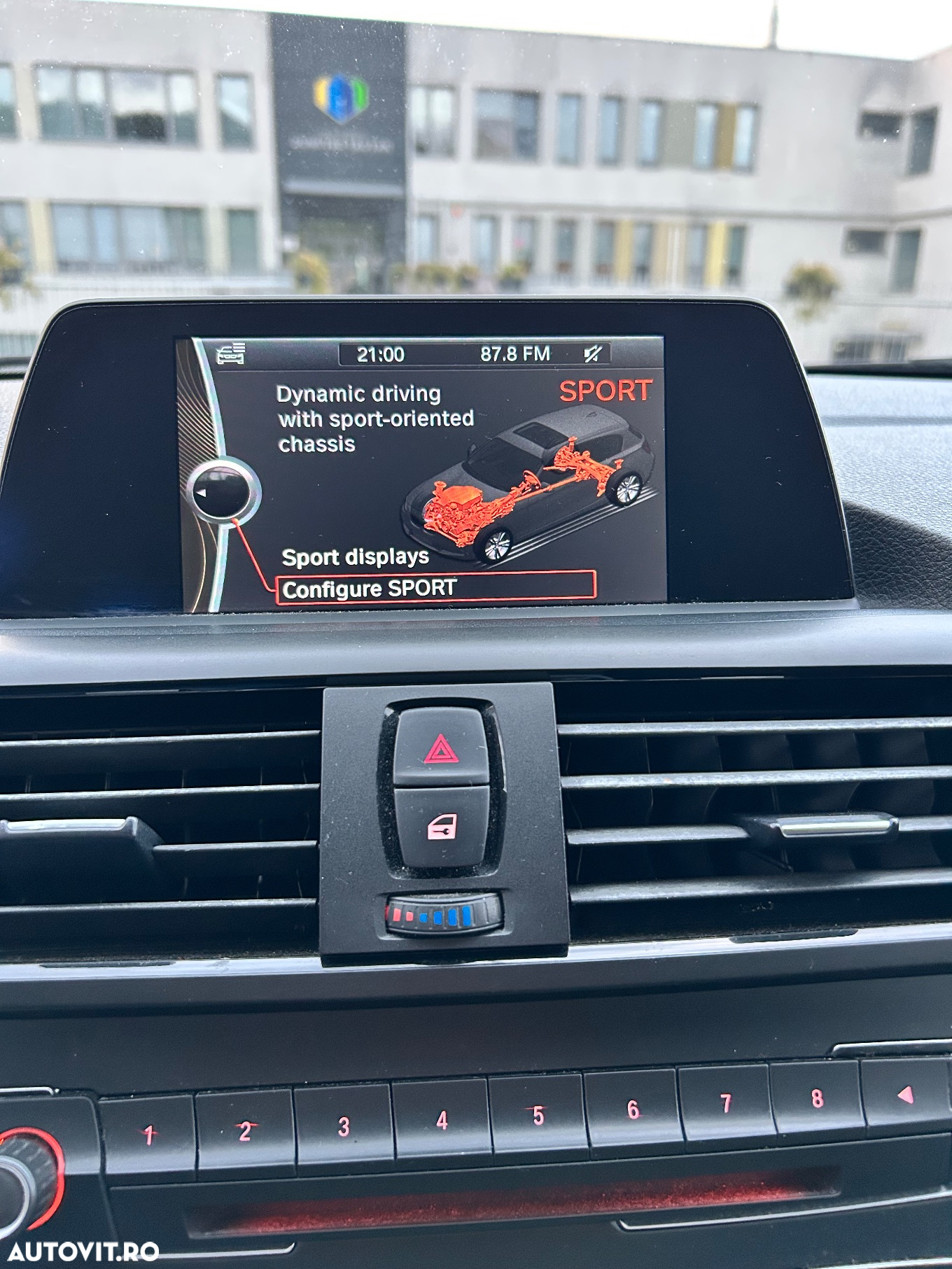 BMW Seria 1 - 26