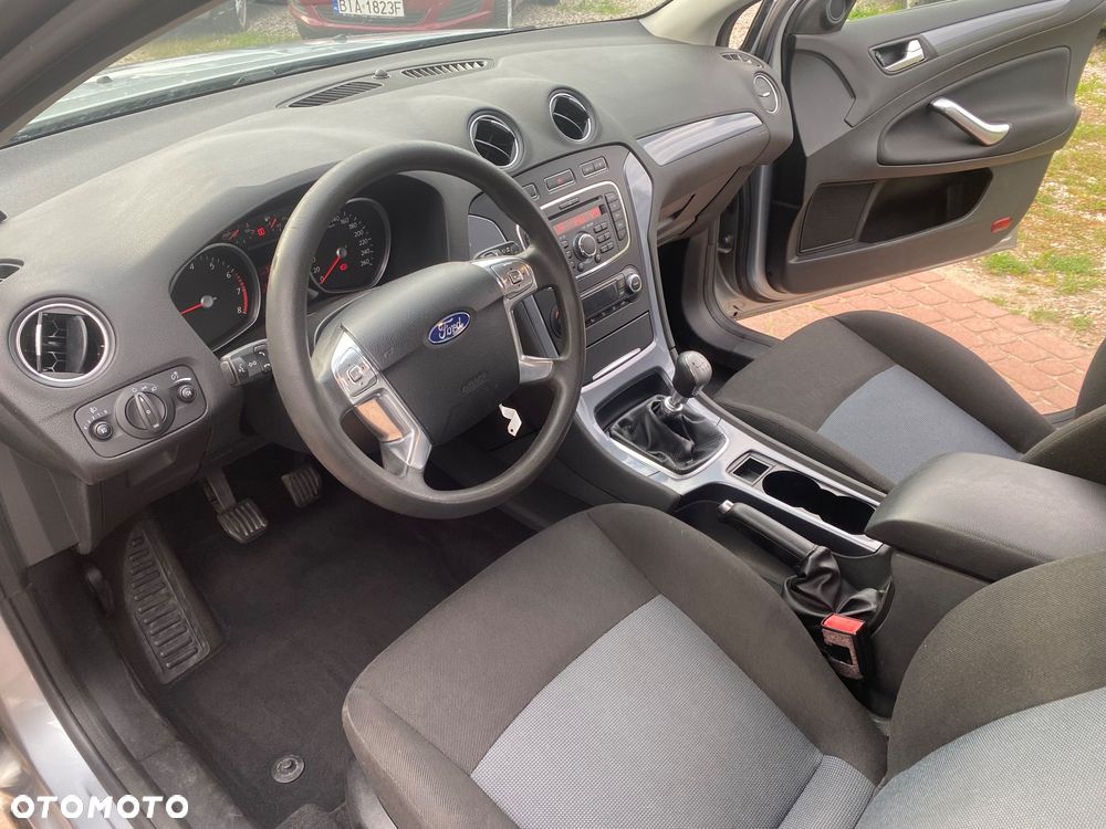 Ford Mondeo - 5