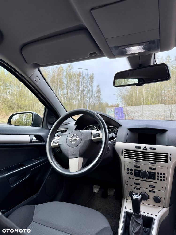 Opel Astra 1.4 - 12