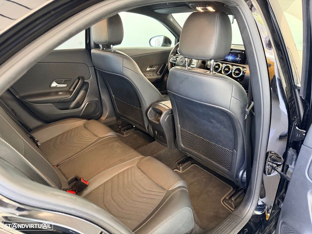 Mercedes-Benz A 250 - 38