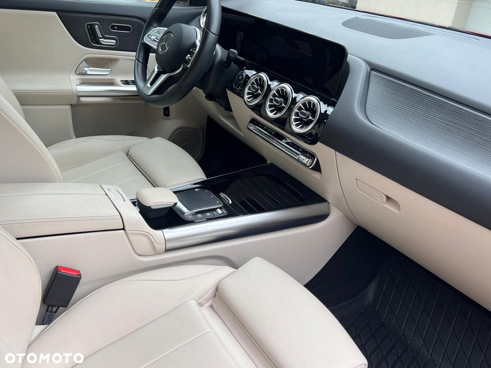 Mercedes-Benz EQA 350 66.5kWh 4-Matic Progressive - 4