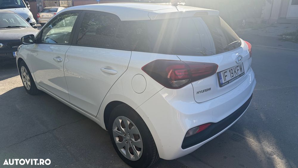 Hyundai i20 1.25 M/T ISG Comfort - 5