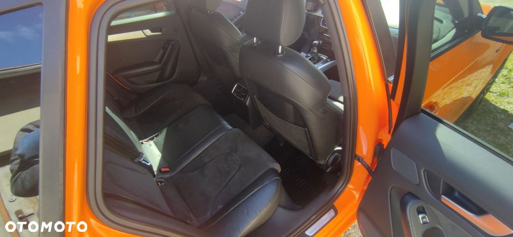 Audi A4 Avant 2.0 TDI Quattro Line - 8