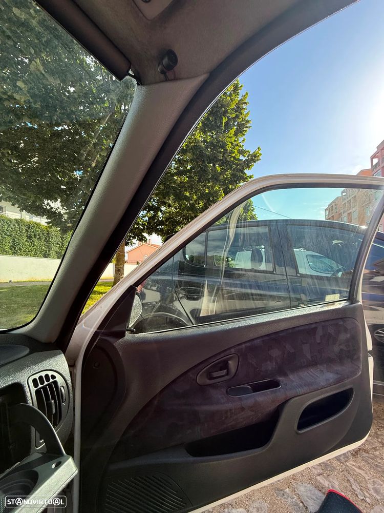 Citroën Saxo 1.5 D SX - 10