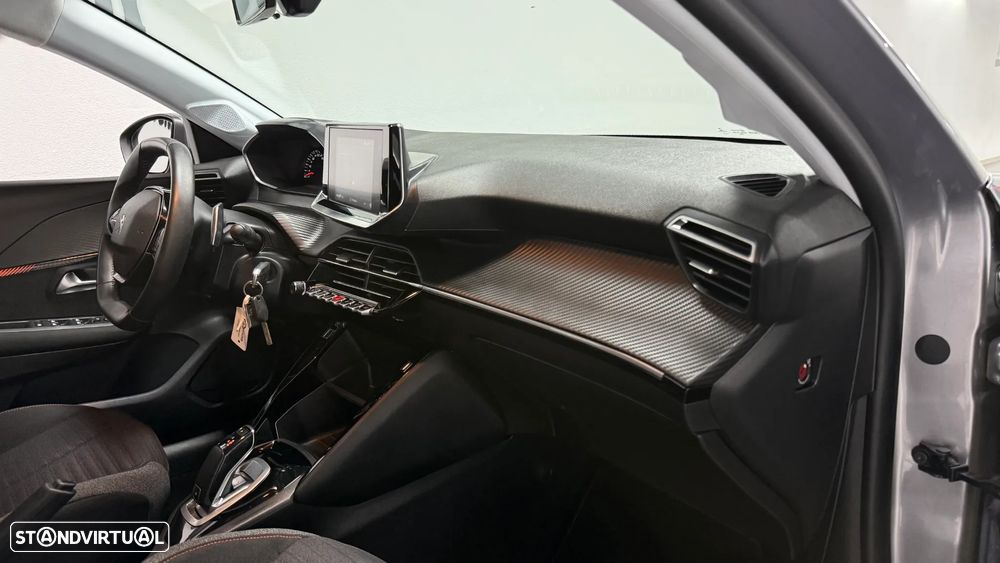 Peugeot 208 PureTech 100 EAT8 Active Pack - 7