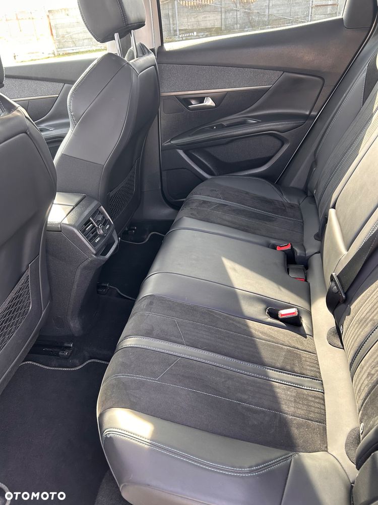 Peugeot 3008 PureTech 130 Stop & Start GPF EAT8 Allure - 10