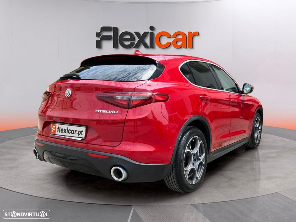 Alfa Romeo Stelvio 2.2 D Super AT8 - 8
