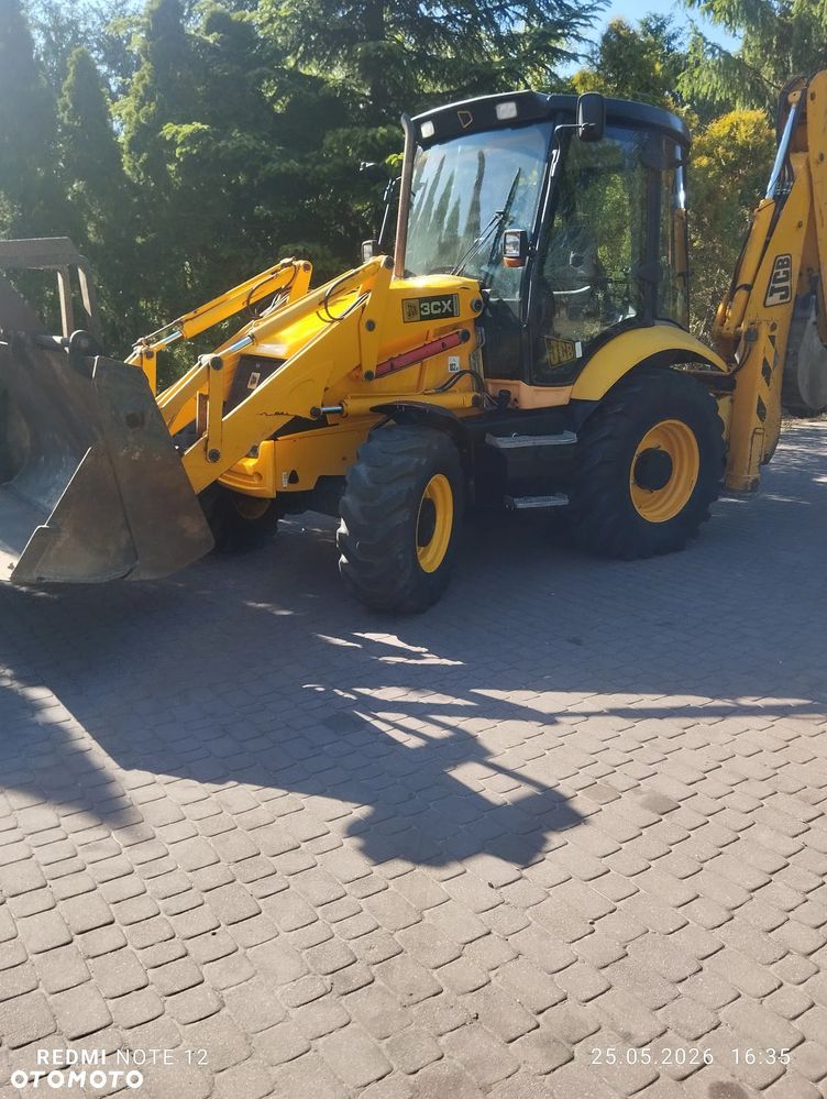 JCB 3Cx Contractor super stan - 15