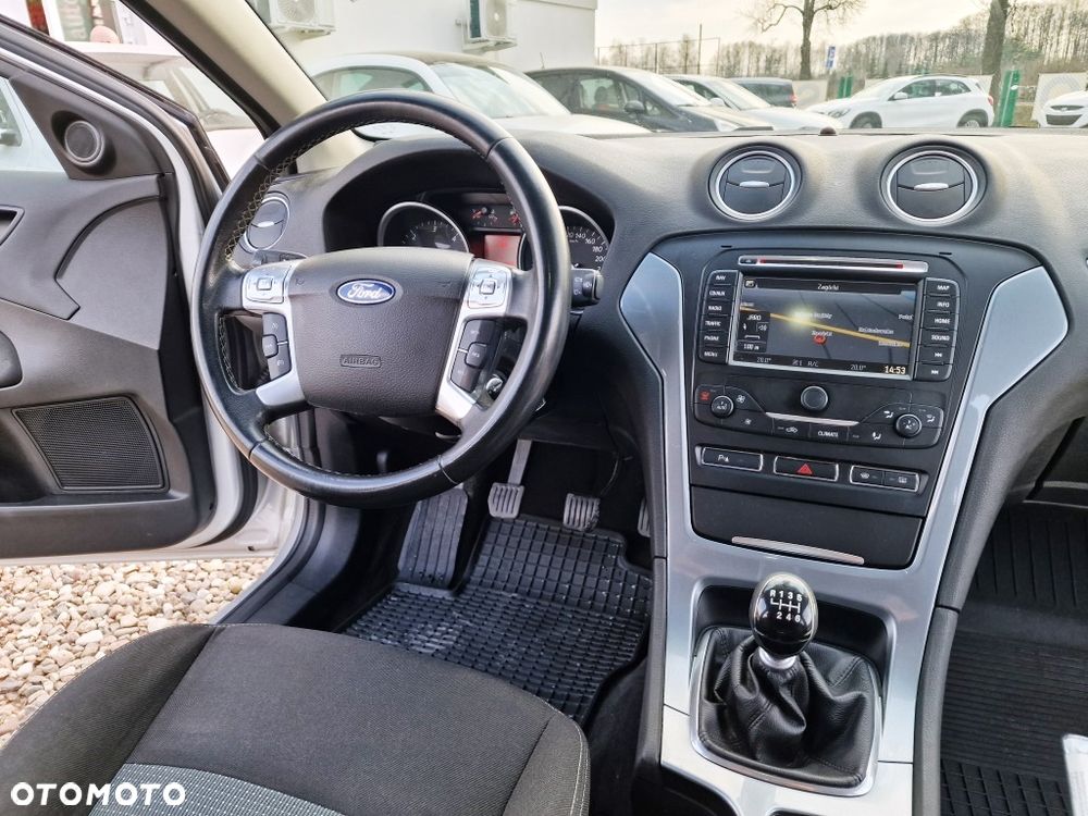 Ford Mondeo - 11