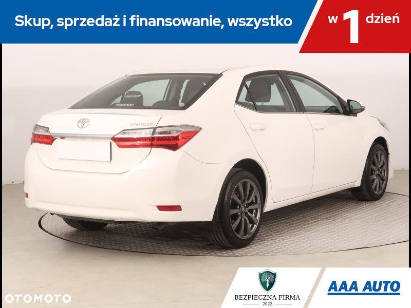 Toyota Corolla - 6