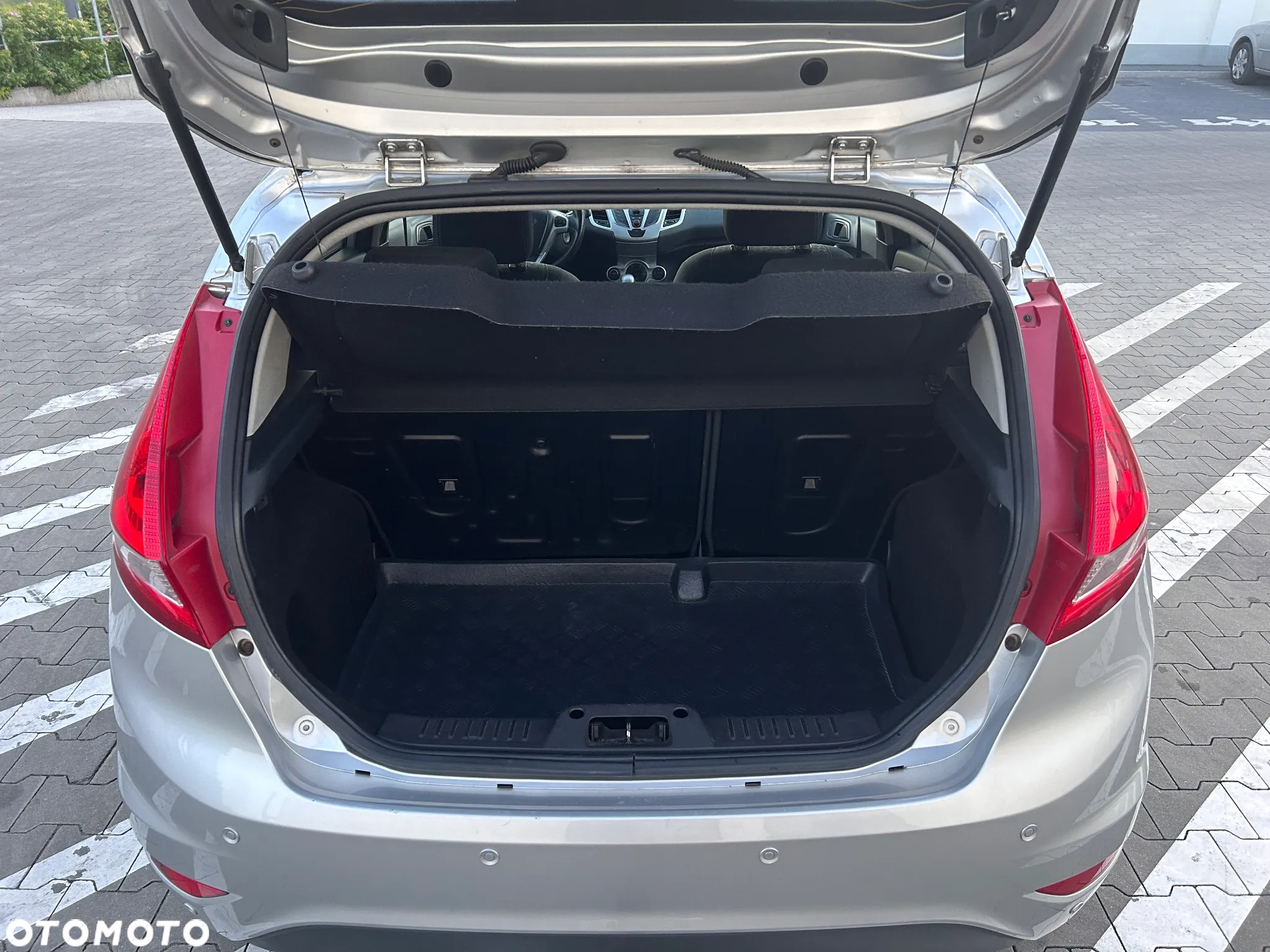 Ford Fiesta 1.4 Titanium EU5 - 12
