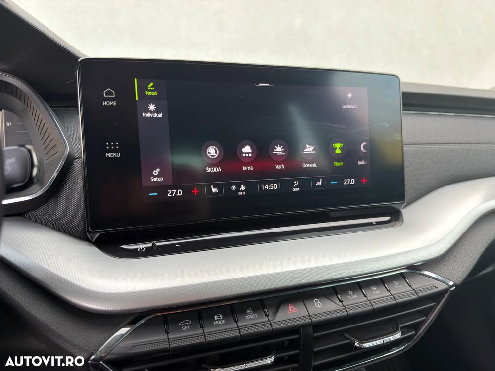 Skoda Octavia 2.0 TDI DSG Style - 24