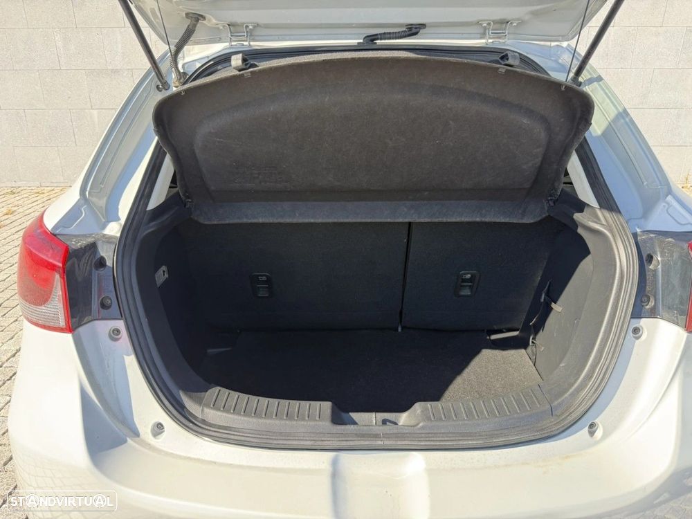Mazda 2 1.5 Sky-G Evolve Navi - 14