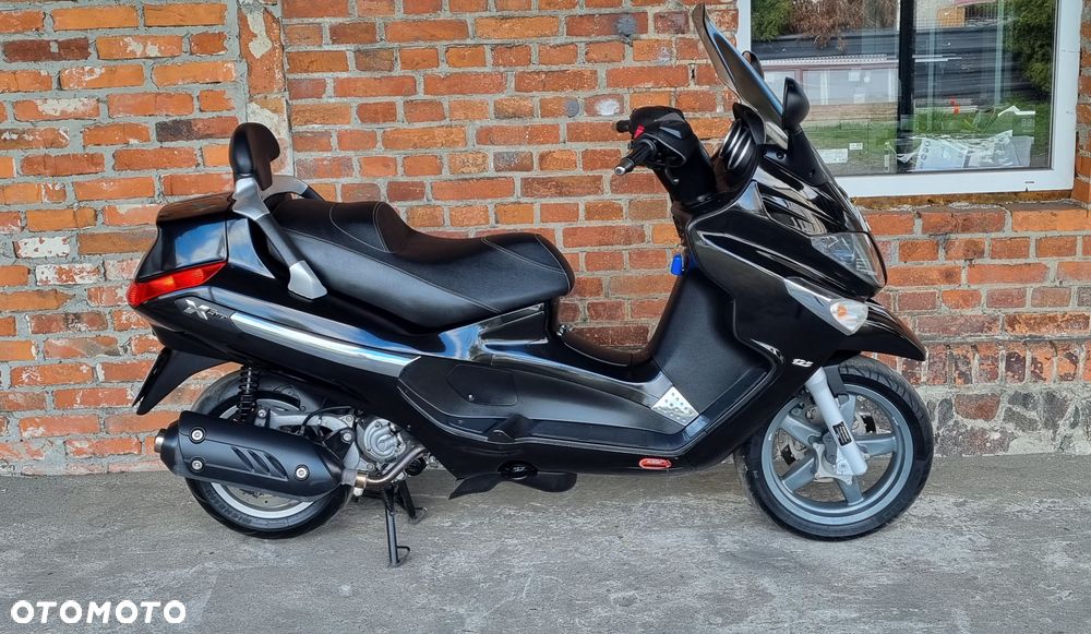 Piaggio Xevo - 4