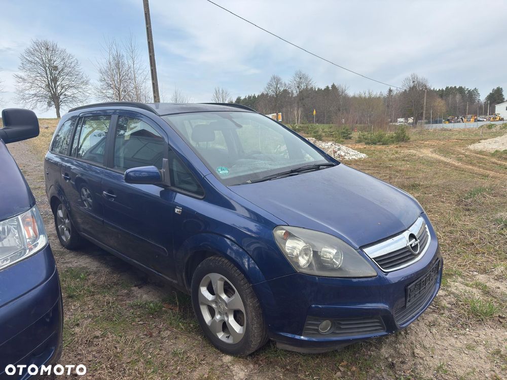 Opel Zafira - 3