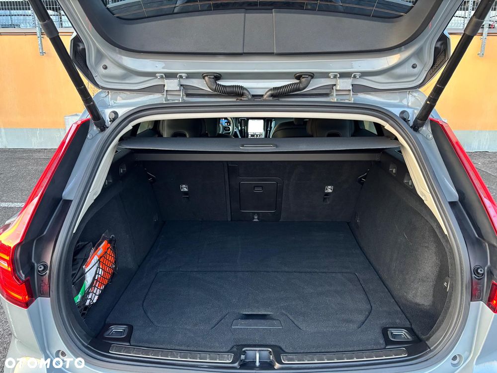 Volvo V60 B4 D Plus Bright - 11