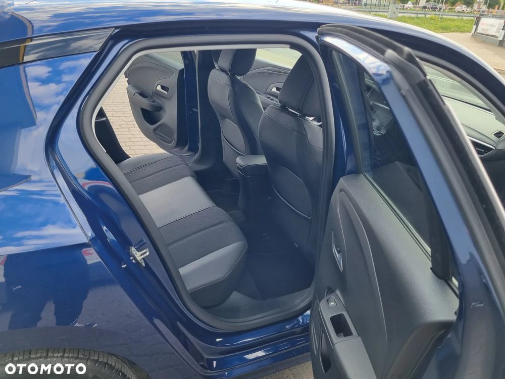 Opel Corsa 1.5 D Elegance S&S - 8