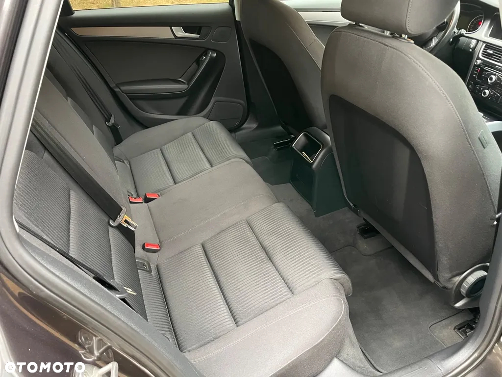 Audi A4 Avant 2.0 TDI DPF Attraction - 13