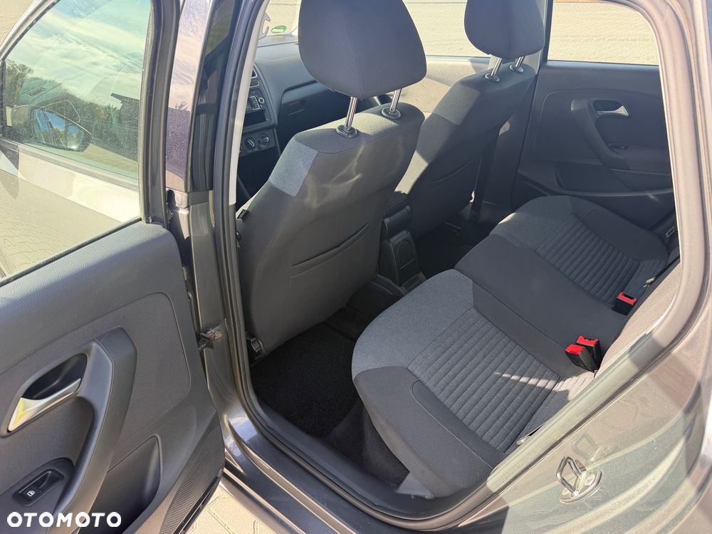 Volkswagen Polo - 7