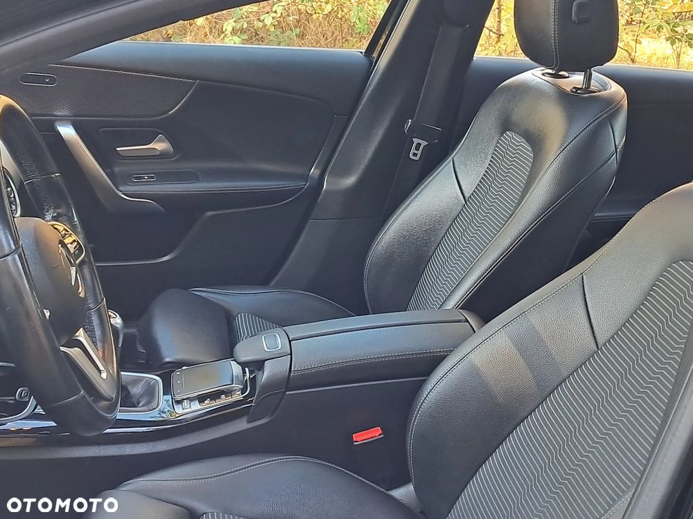 Mercedes-Benz Klasa A 200 Advanced AMG Line - 15