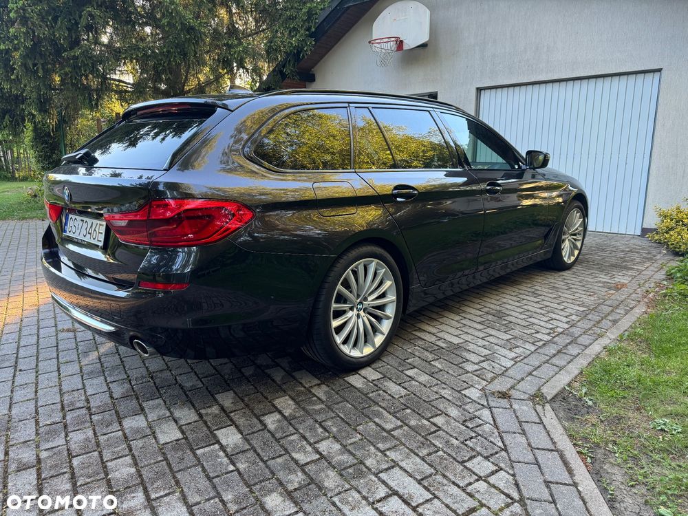 BMW Seria 5 520d xDrive Luxury Line sport - 15