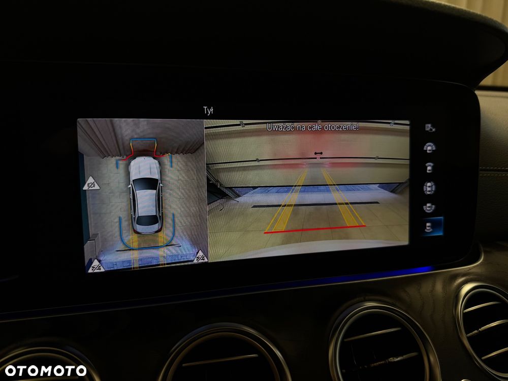 Mercedes-Benz Klasa E - 15