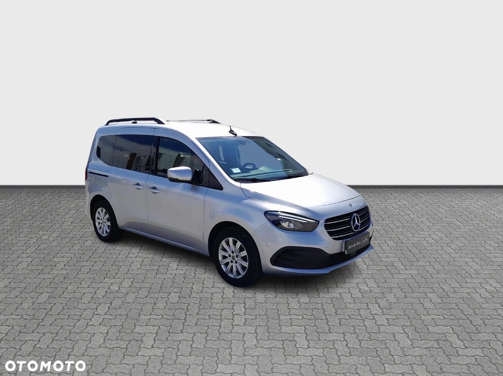 Mercedes-Benz Klasa T 180 d - 8