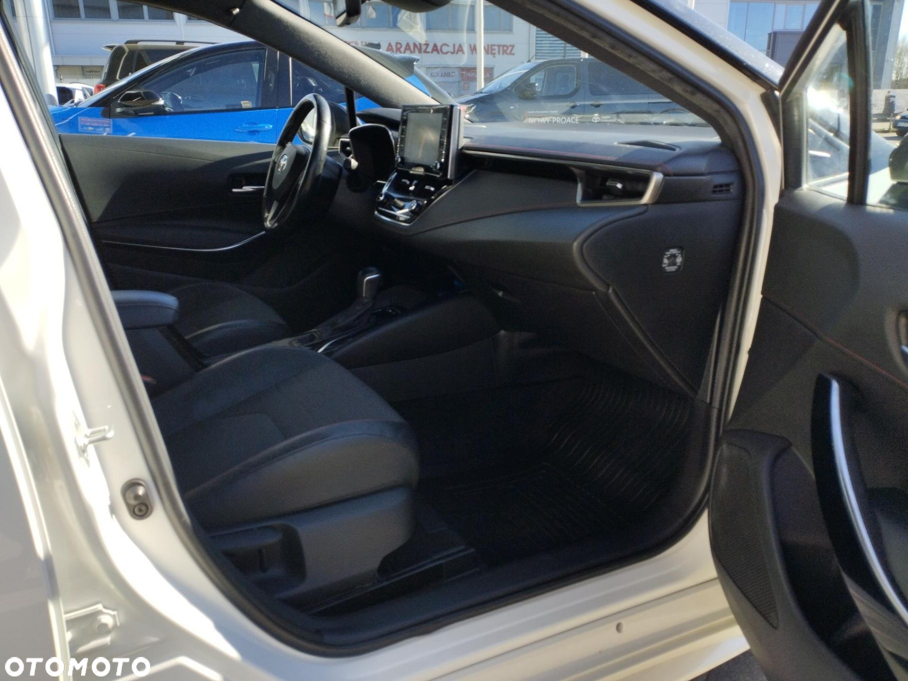 Toyota Corolla - 9