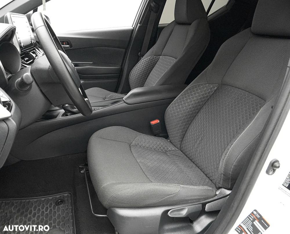 Toyota C-HR 1.8 HSD 122 CP 4x2 CVT C-lassy bi-tone - 14